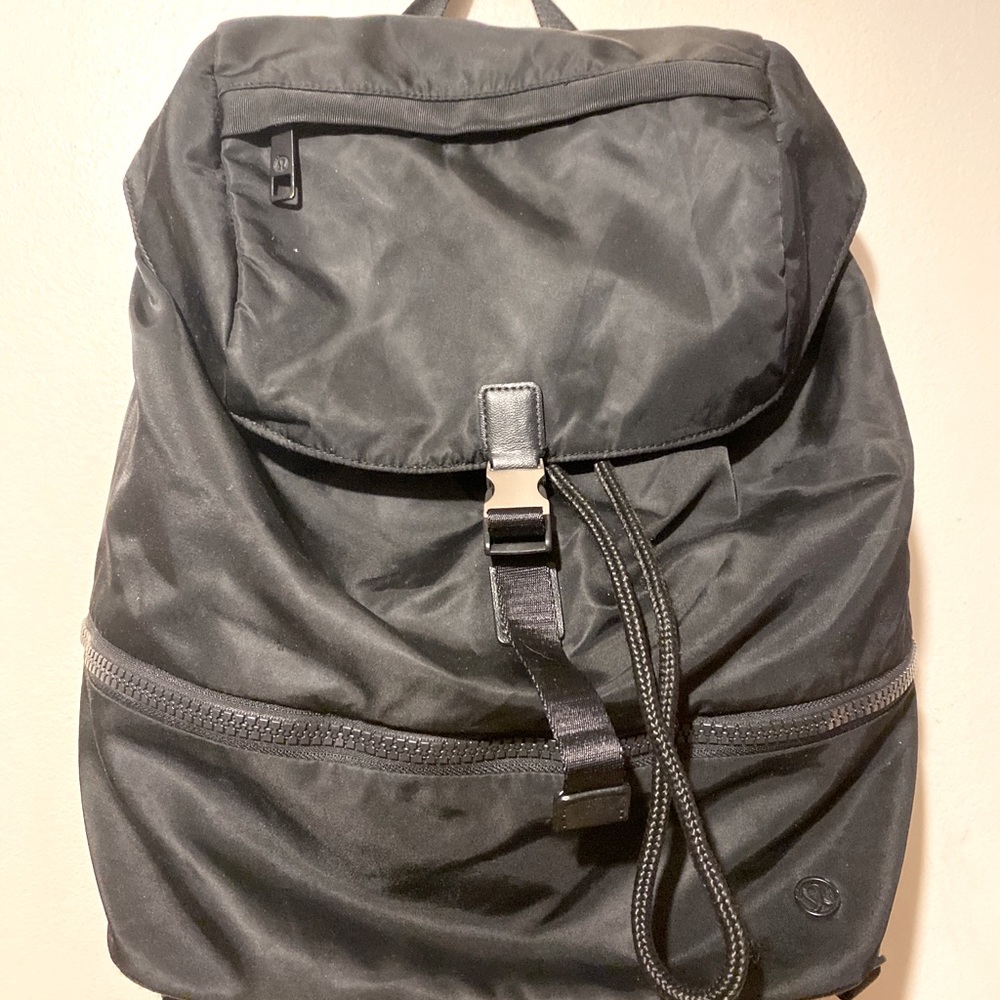 Lululemon Black Nylon Bucket Drawstring BackPack